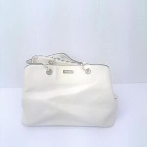 BCBG Cream Color Leather Purse 3 Compartments/Zipper Snap & Zipper Closure Flaws